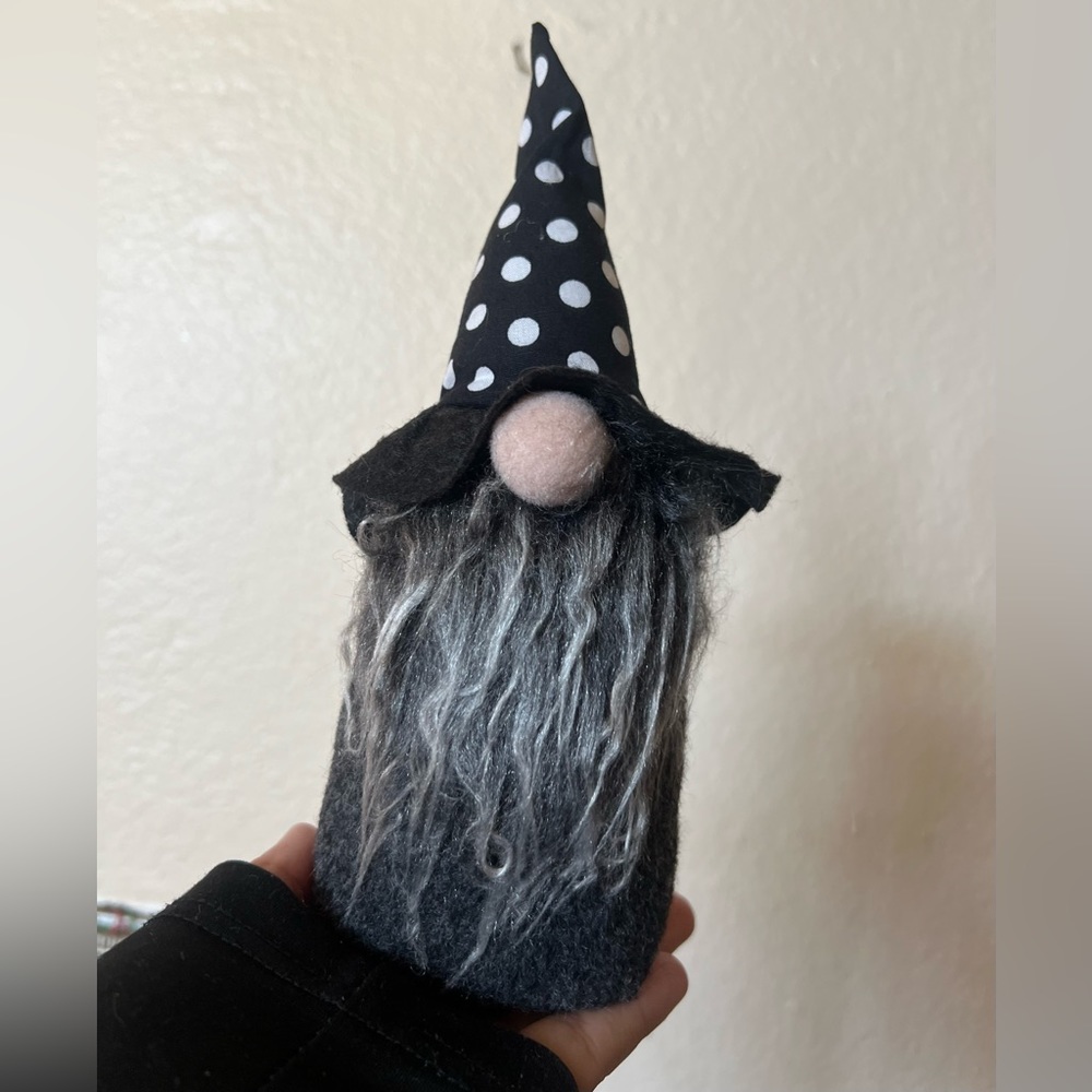 gnomes